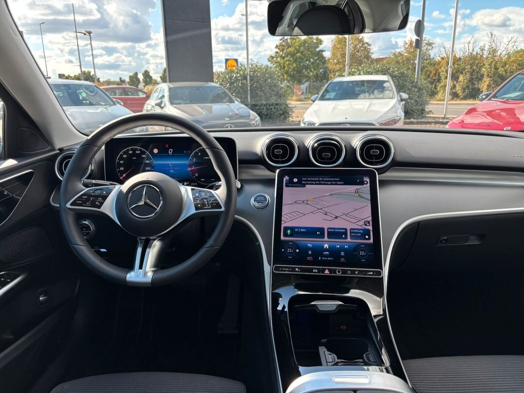 Mercedes-Benz C 200 2024