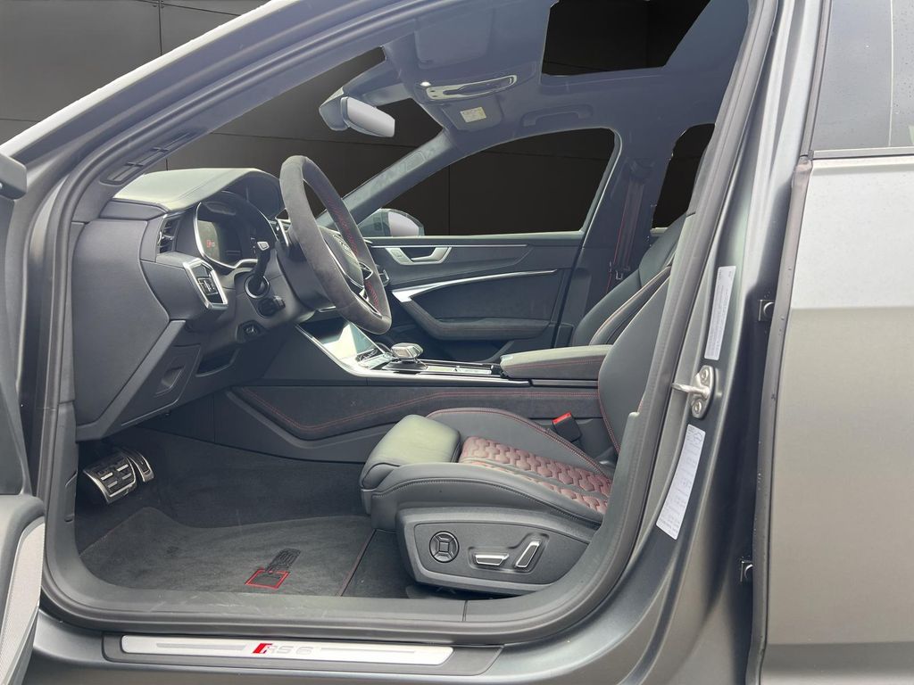 Audi RS6 2024