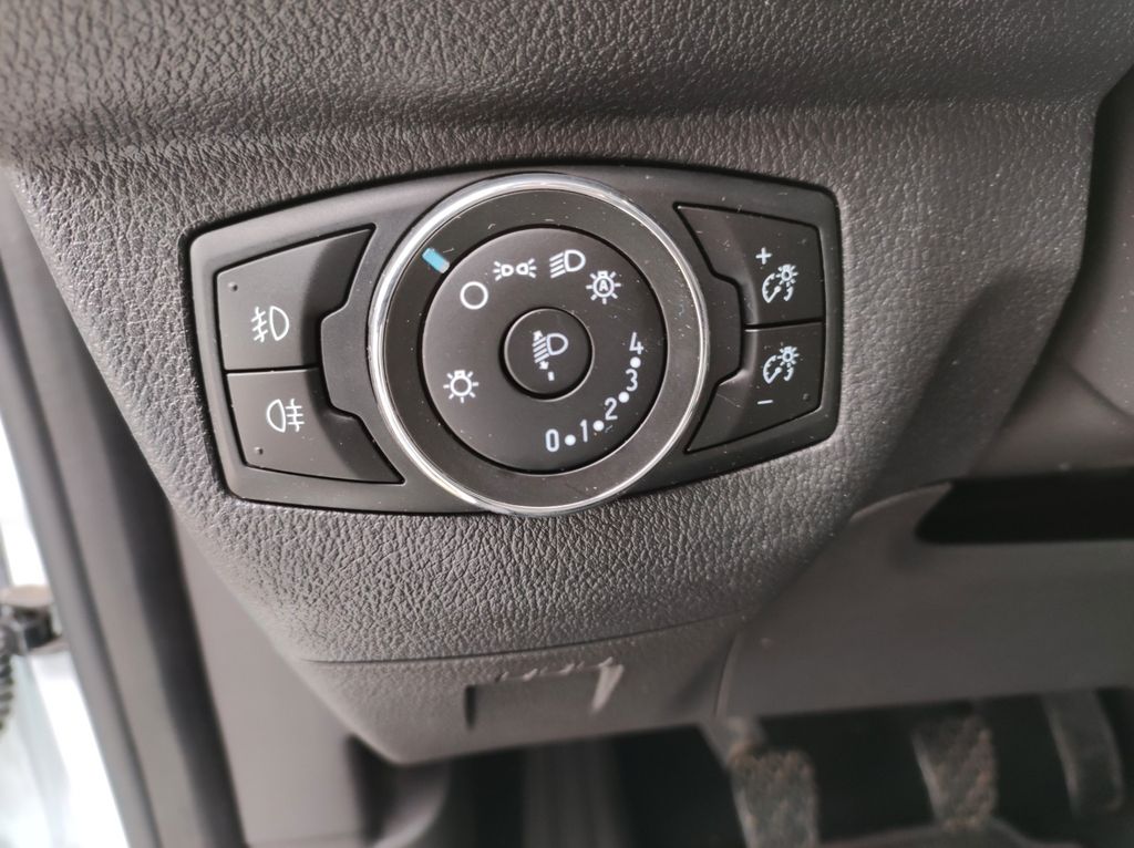 Ford Tourneo Courier 2021