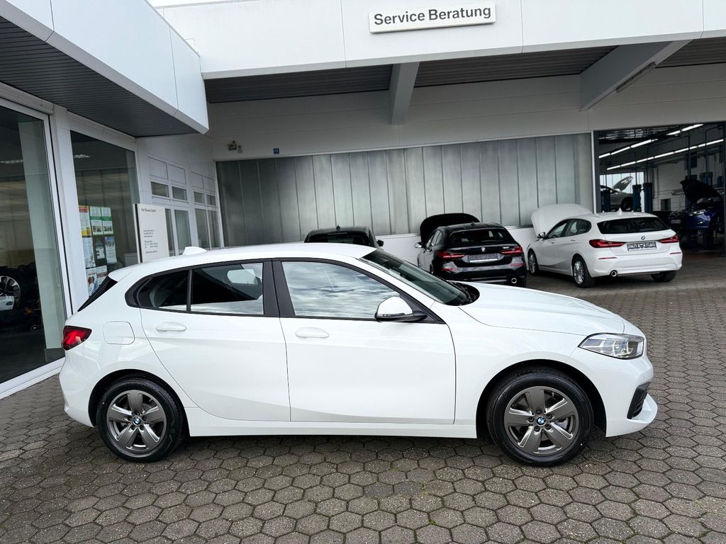 BMW 116 2024