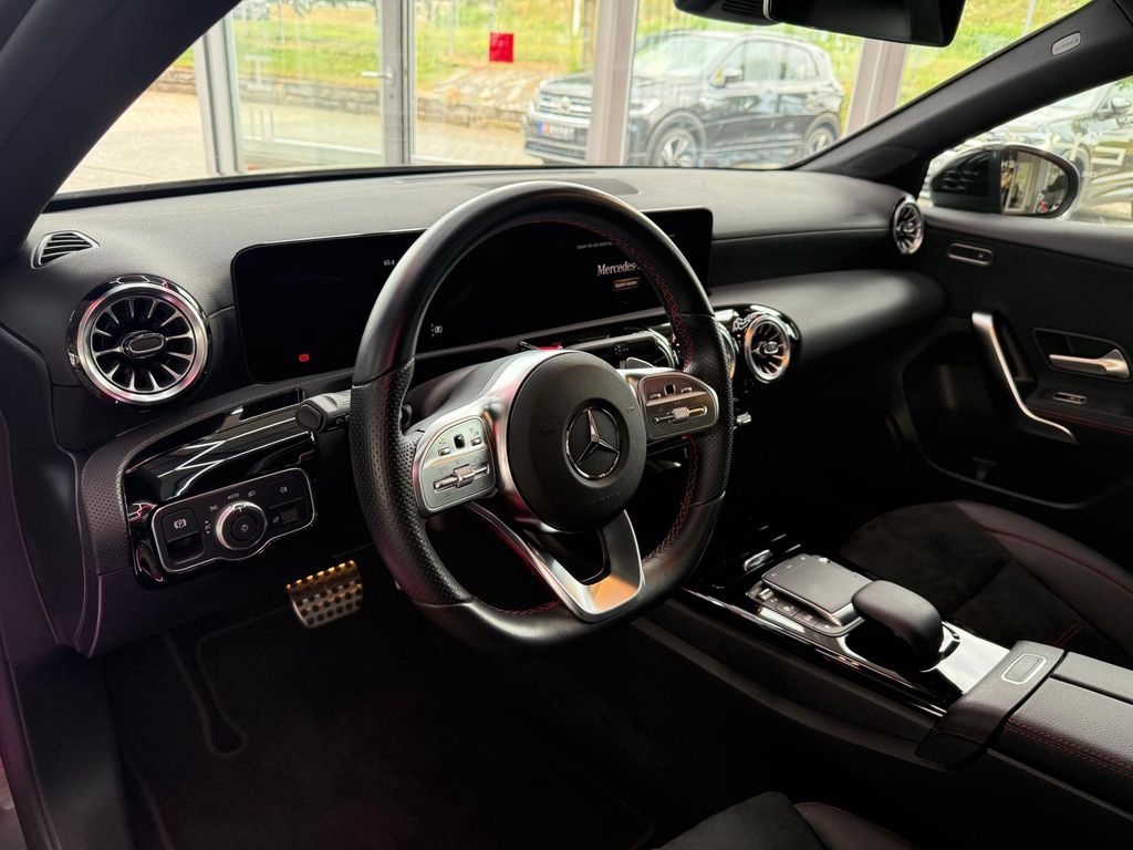 Mercedes-Benz A 220 2022