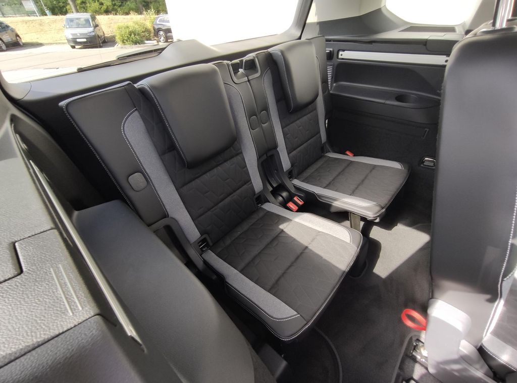 Volkswagen Touran 2025