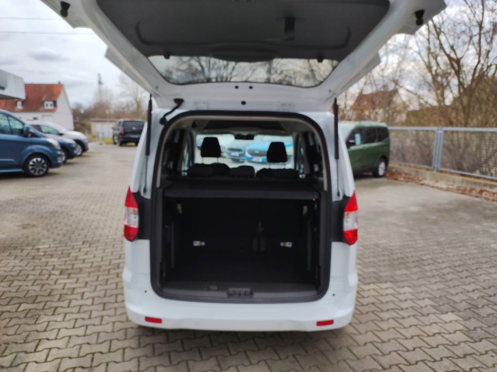 Ford Tourneo Courier 2021