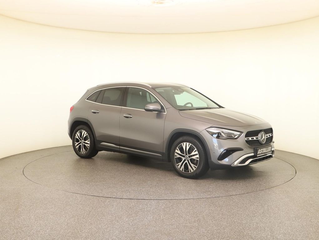 Mercedes-Benz GLA 220 2024