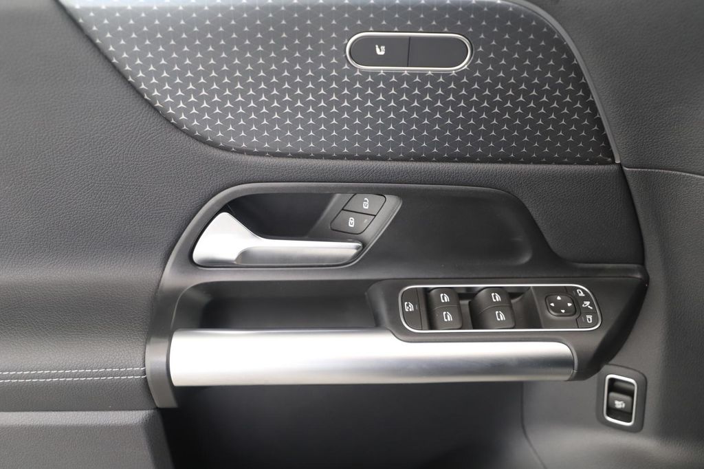 Mercedes-Benz GLA 220 2024