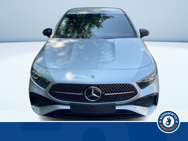 Mercedes-Benz A 180 2025