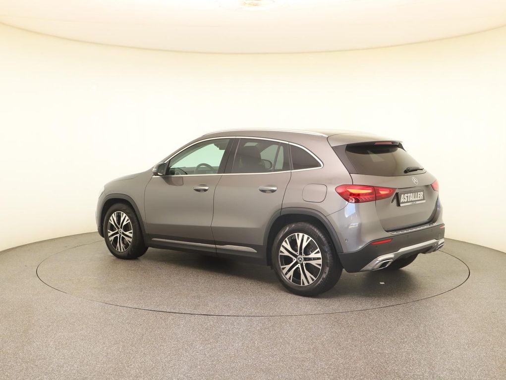 Mercedes-Benz GLA 220 2024