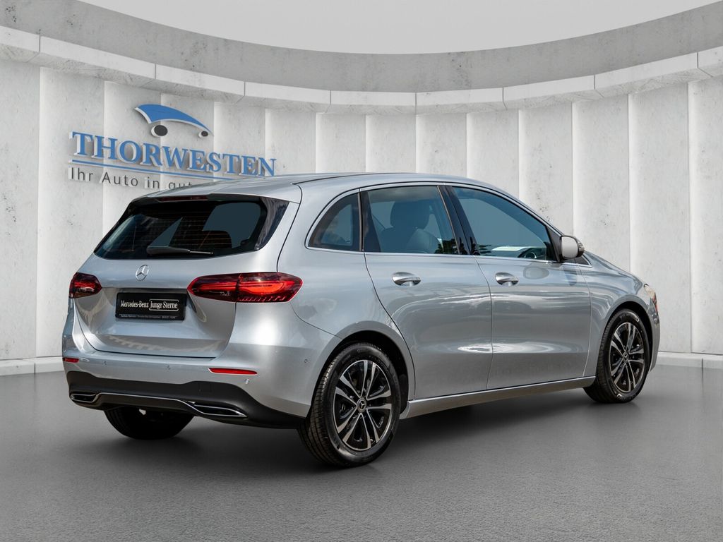 Mercedes-Benz B 180 2024