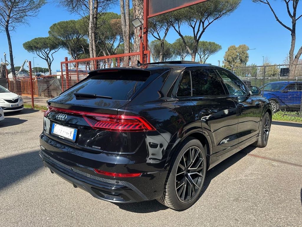 Audi Q8 2020