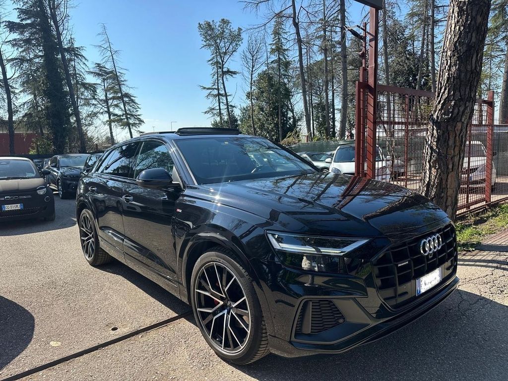 Audi Q8 2020
