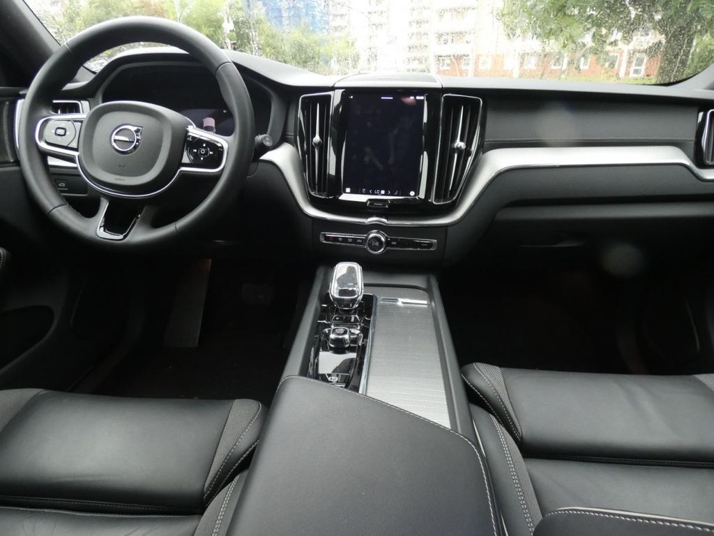 Volvo XC60 2023