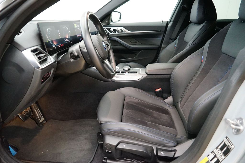 BMW i4 2024
