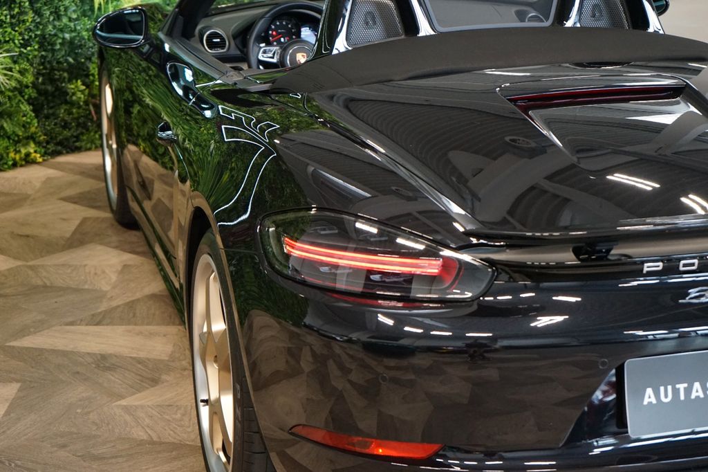 Porsche Boxster 2022