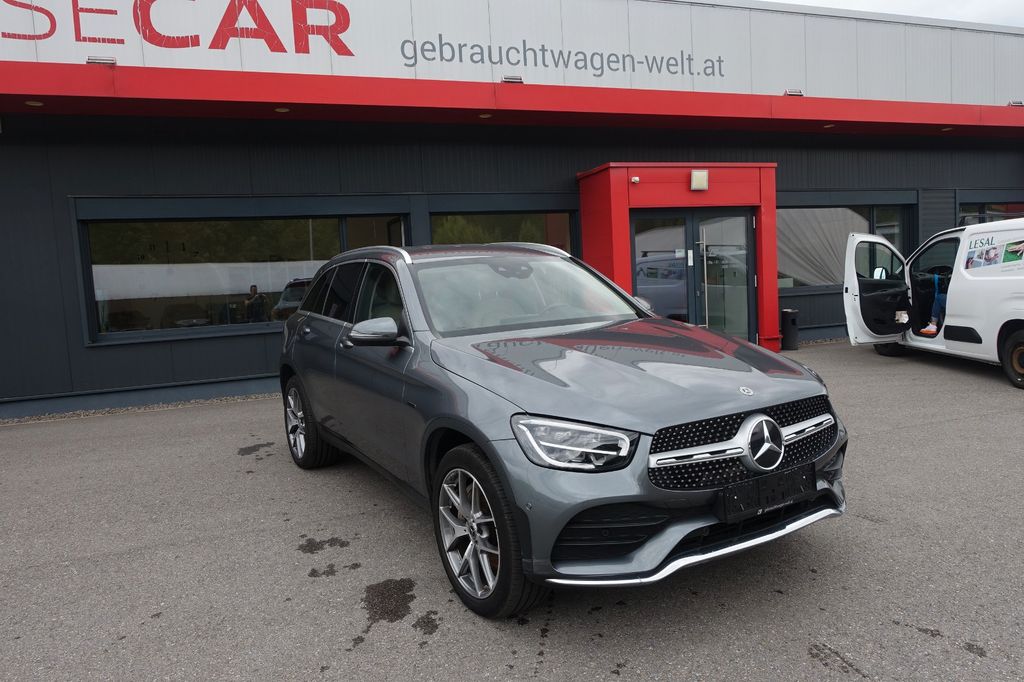 Mercedes-Benz GLC 300 2021