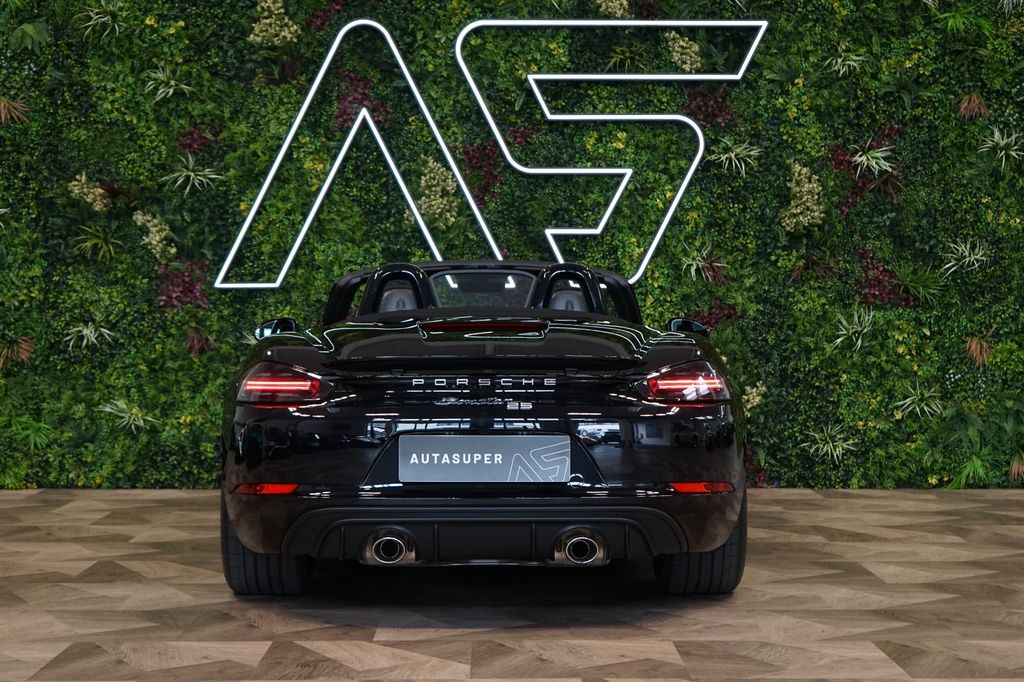 Porsche Boxster 2022