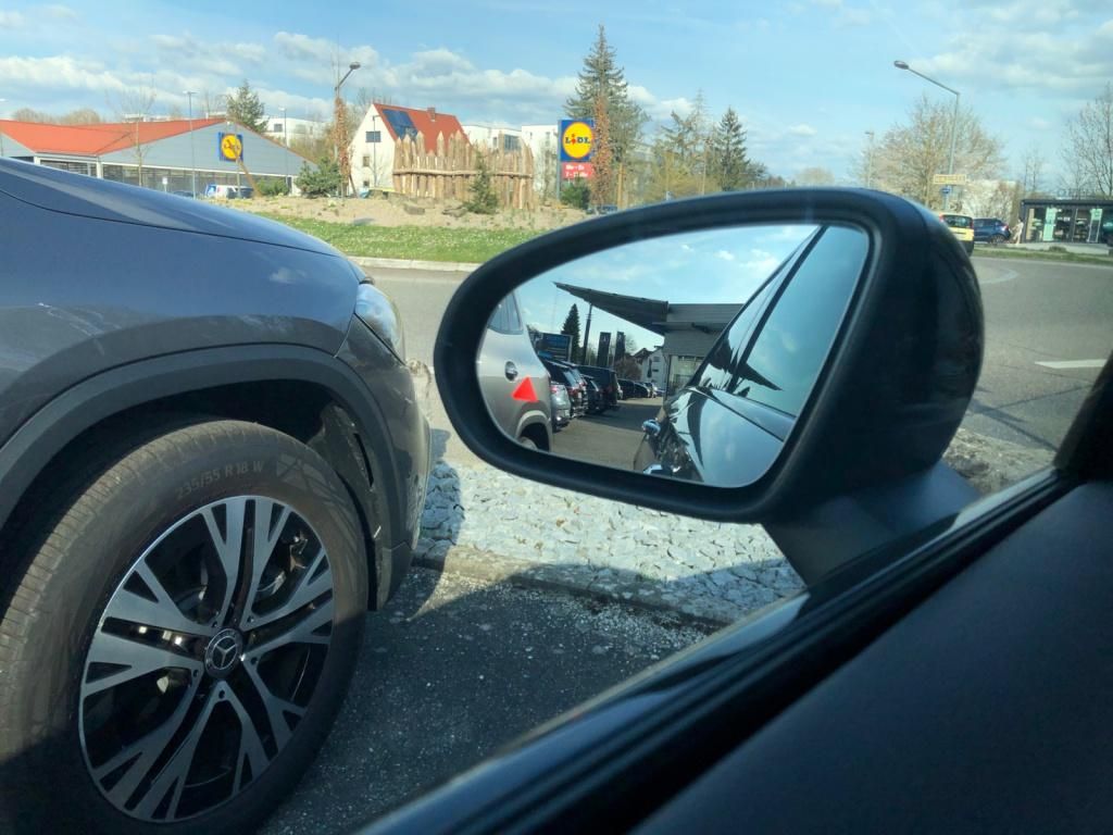 Mercedes-Benz A 220 2025