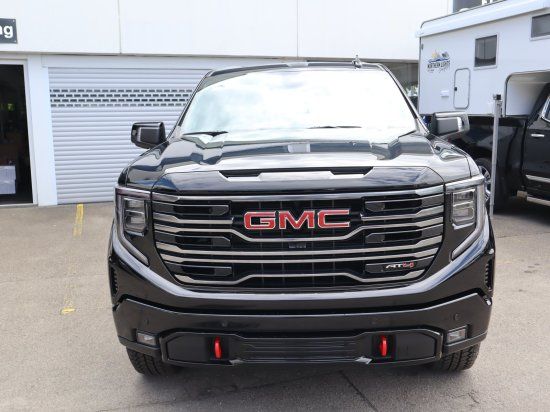 GMC Sierra