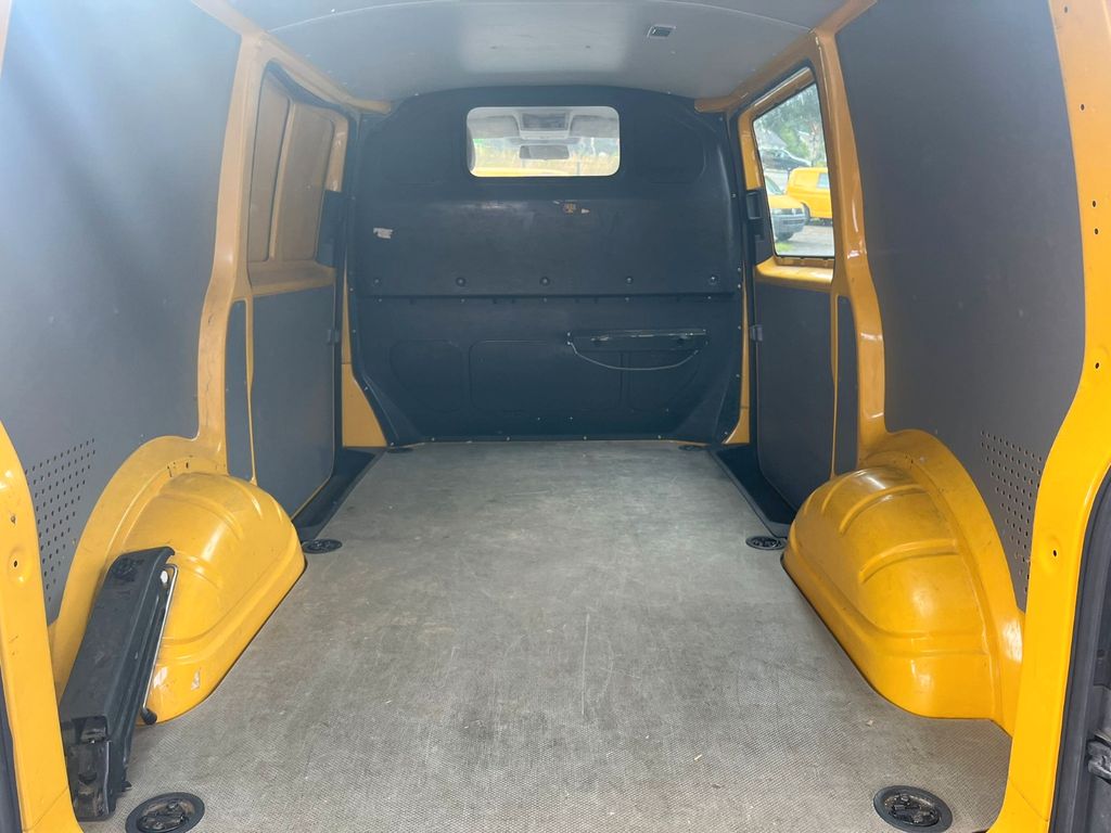 Volkswagen T5 Transporter 2012