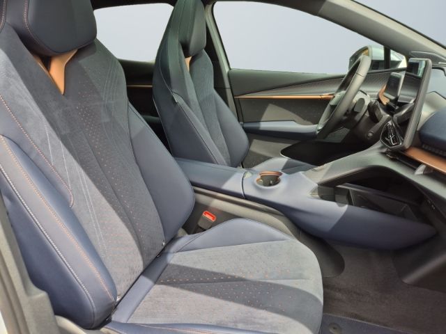 Cupra Tavascan 2025