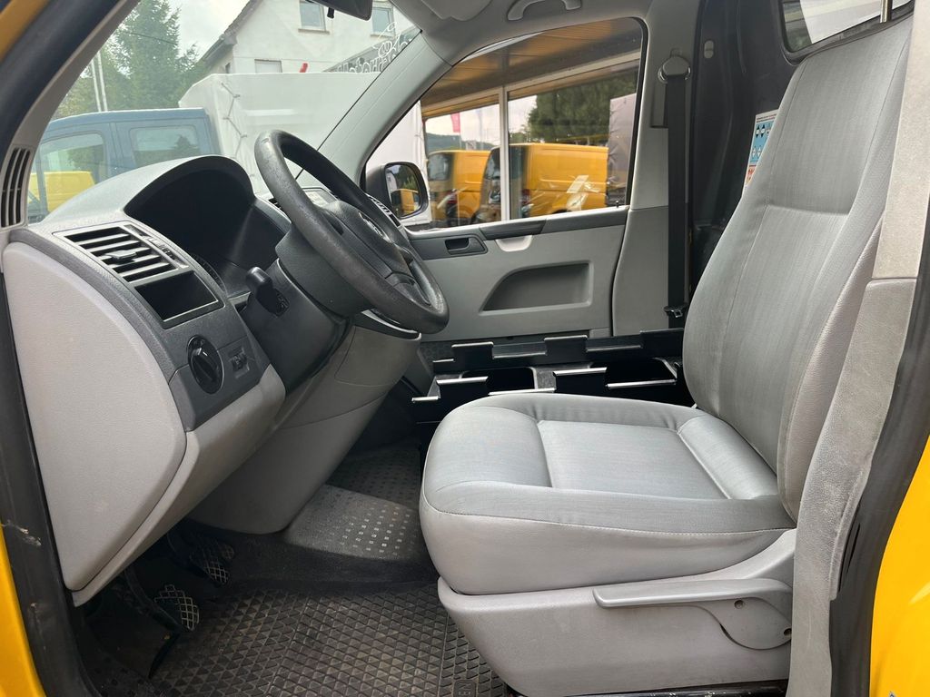 Volkswagen T5 Transporter 2012