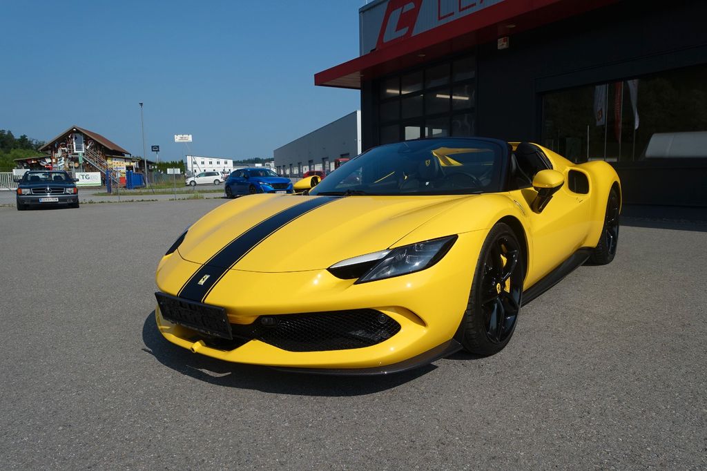 Ferrari 296 GTS 2023
