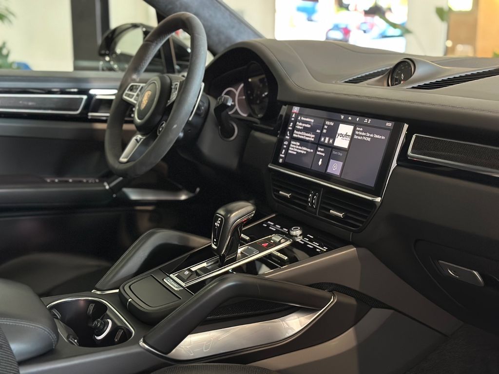 Porsche Cayenne 2020