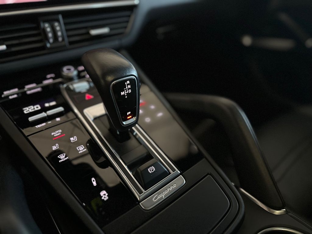 Porsche Cayenne 2020