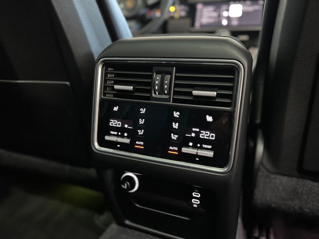 Porsche Cayenne 2020