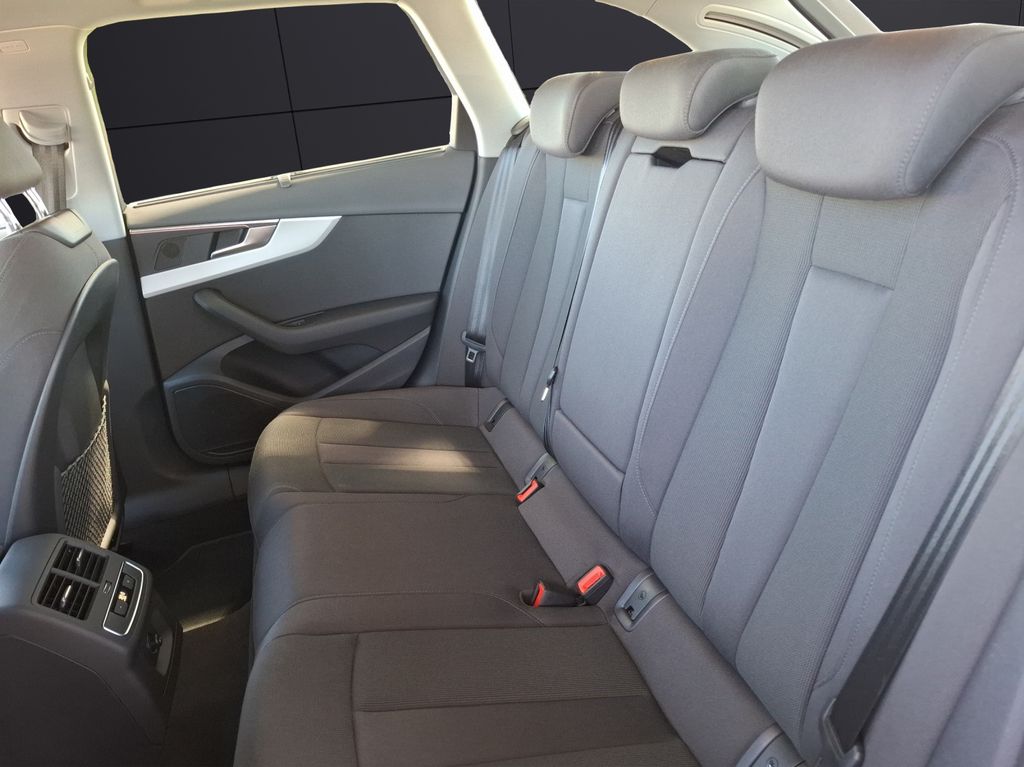 Audi A4 Allroad 2023