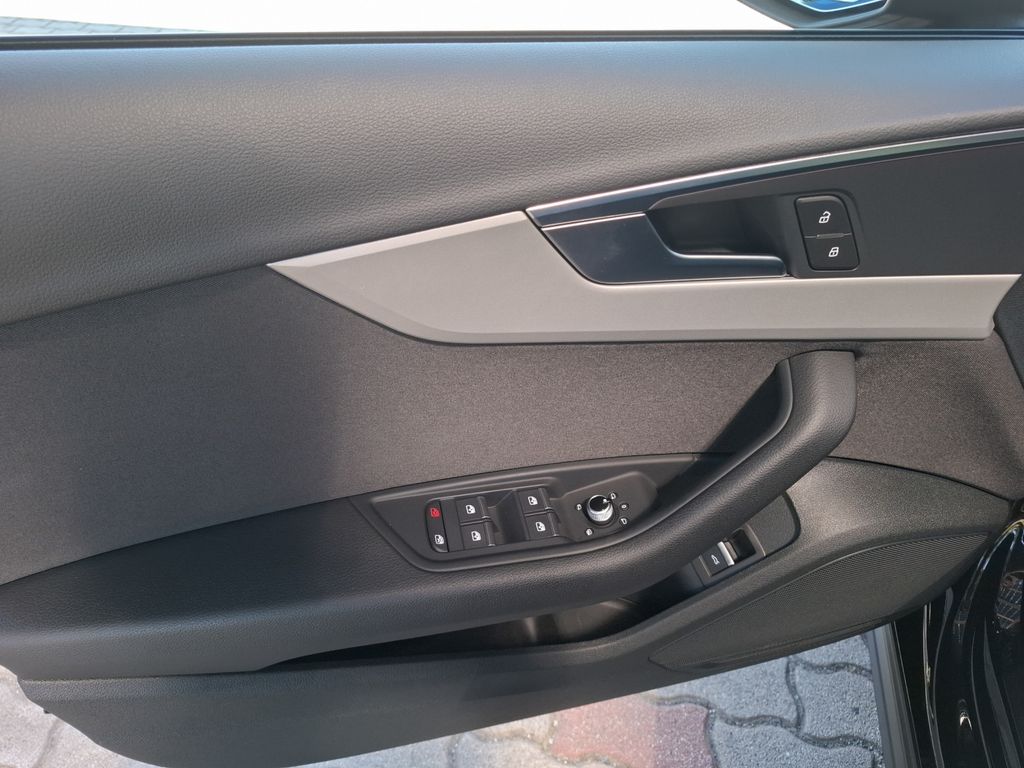 Audi A4 Allroad 2023