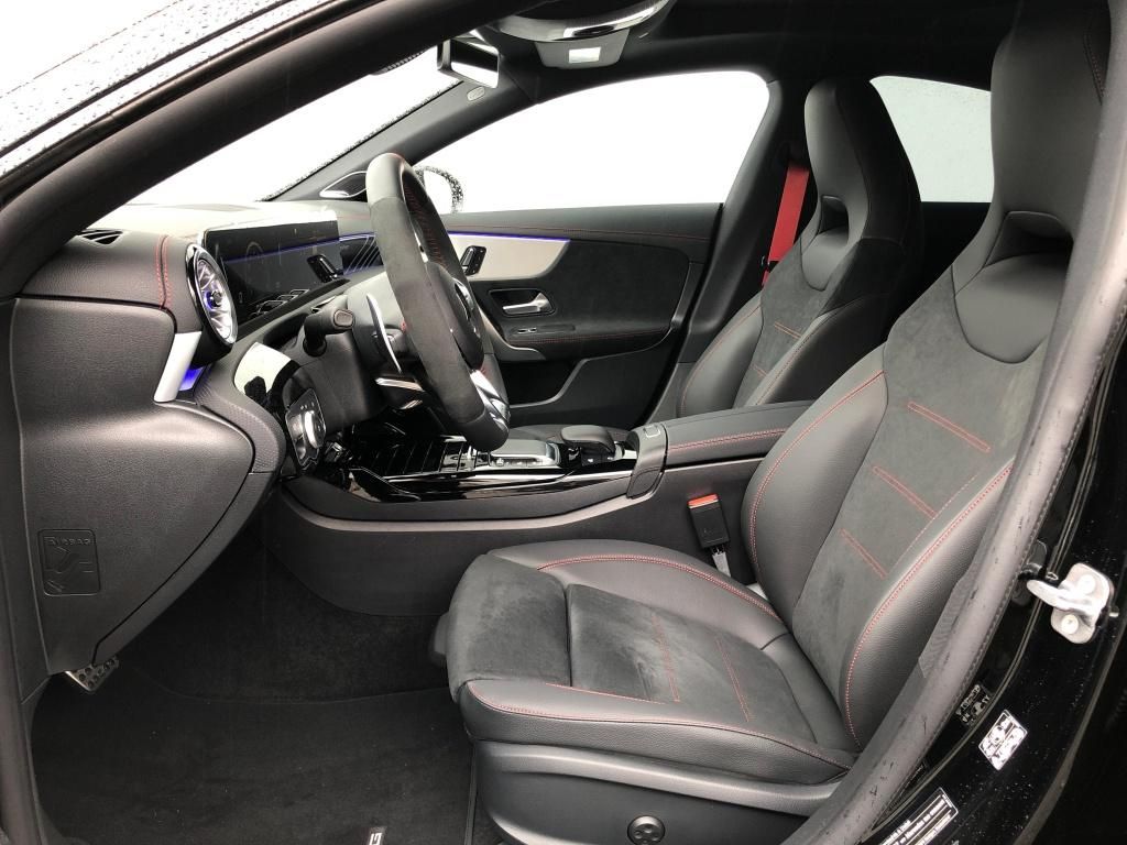 Mercedes-Benz CLA 45 AMG 2024