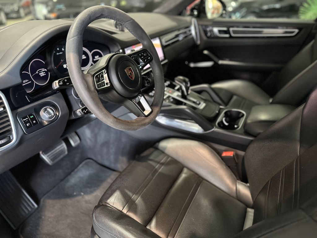 Porsche Cayenne 2020