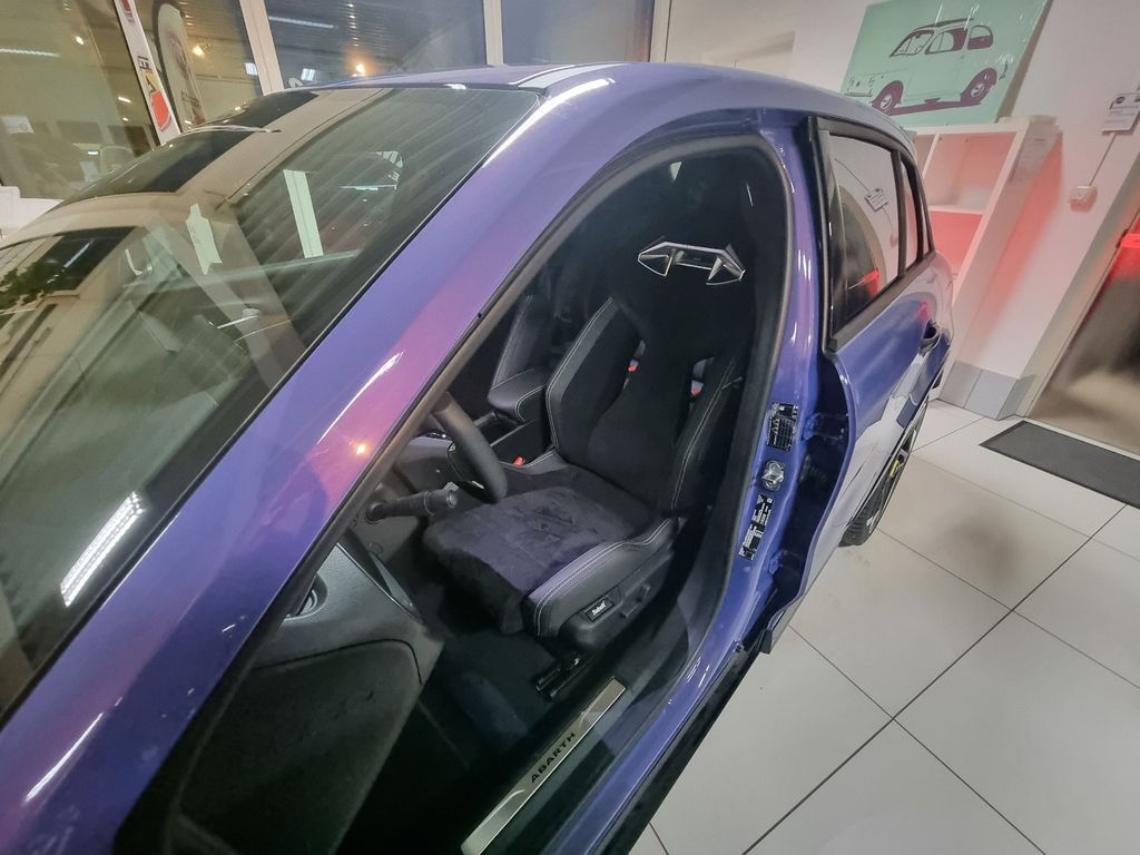 Abarth 600e 2025