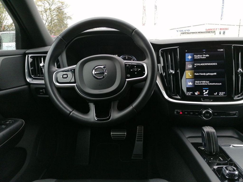 Volvo V60 2021