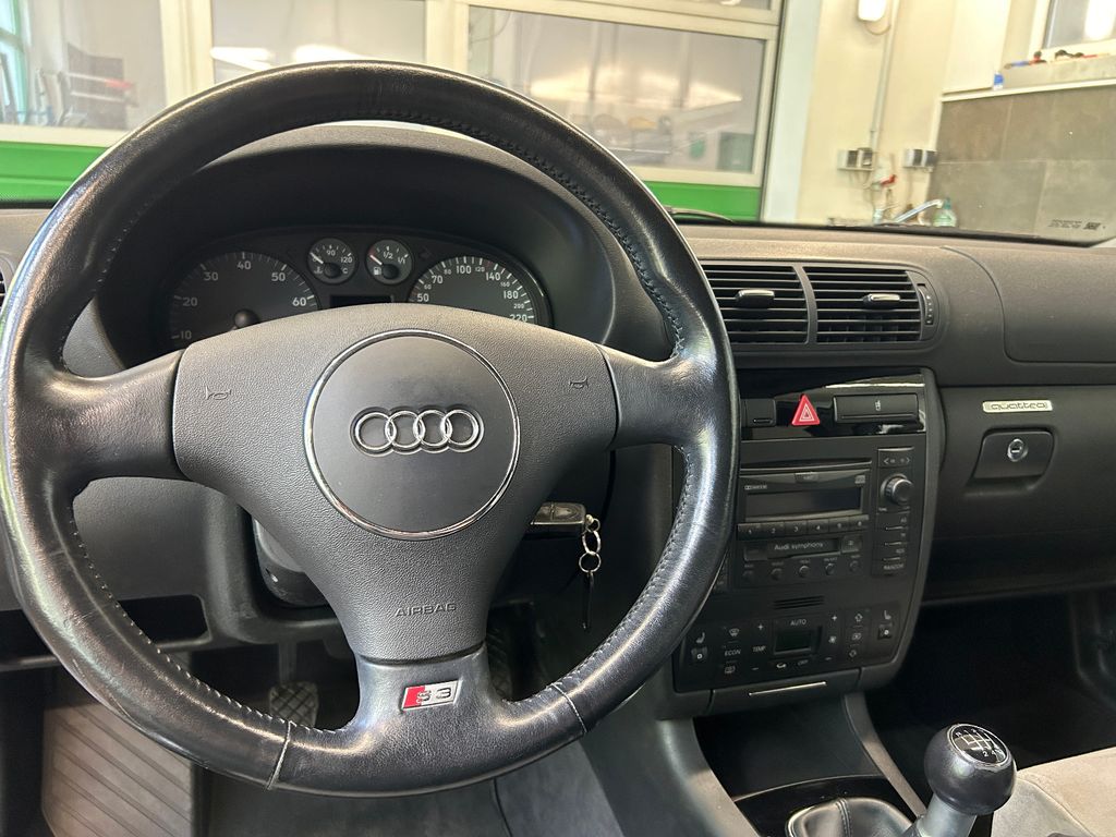 Audi S3 2001