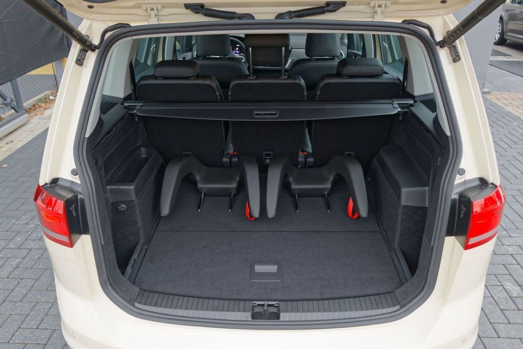 Volkswagen Touran 2024