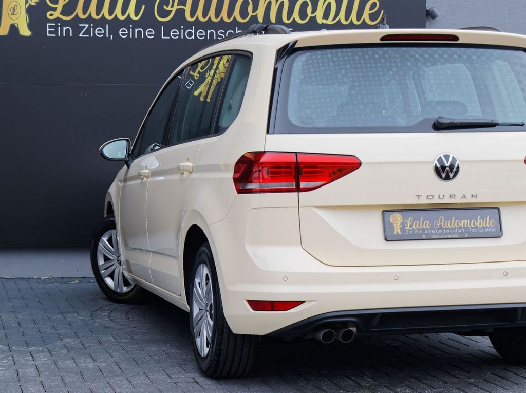 Volkswagen Touran 2024