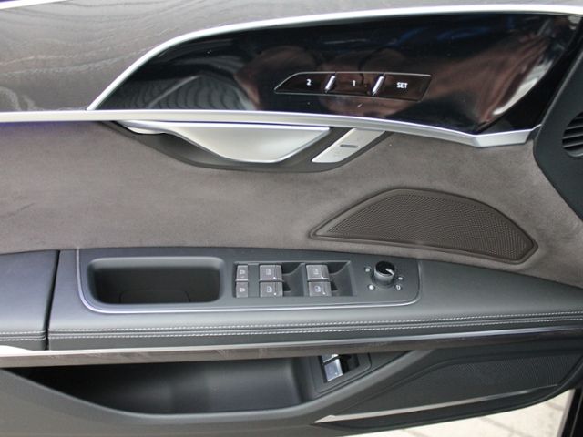 Audi A8 2022