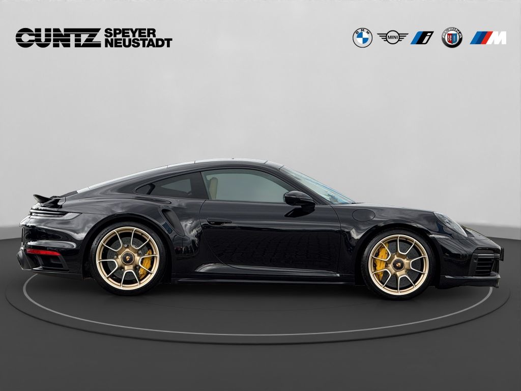 Porsche 992 2023