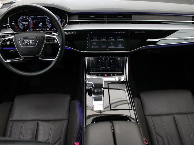 Audi A8 2022