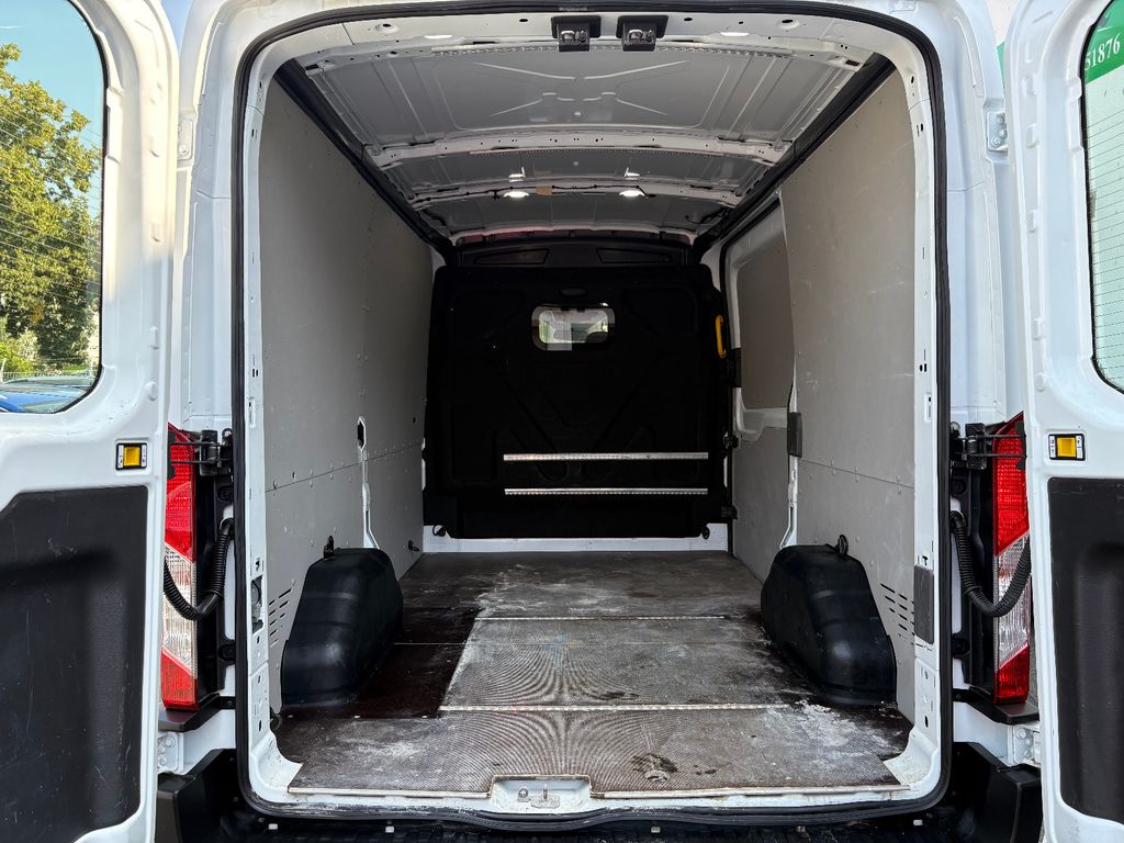 Ford Transit 2020