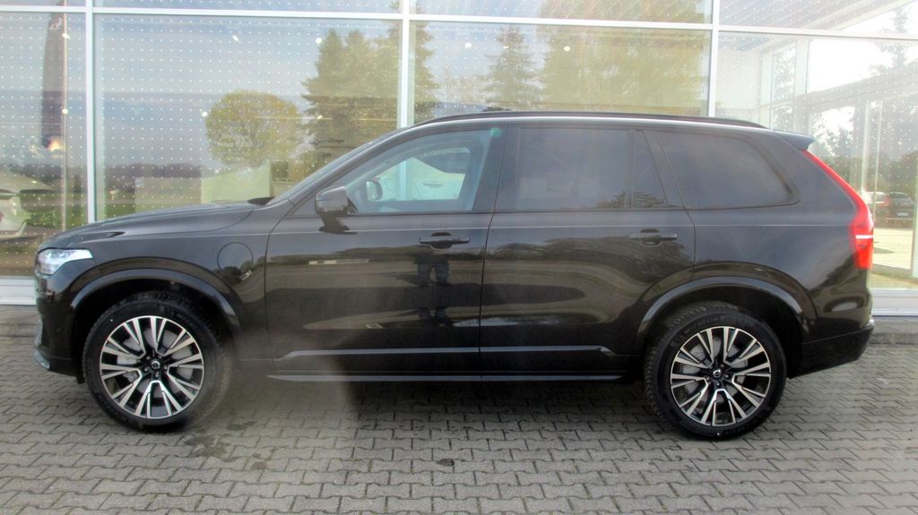 Volvo XC90 2025