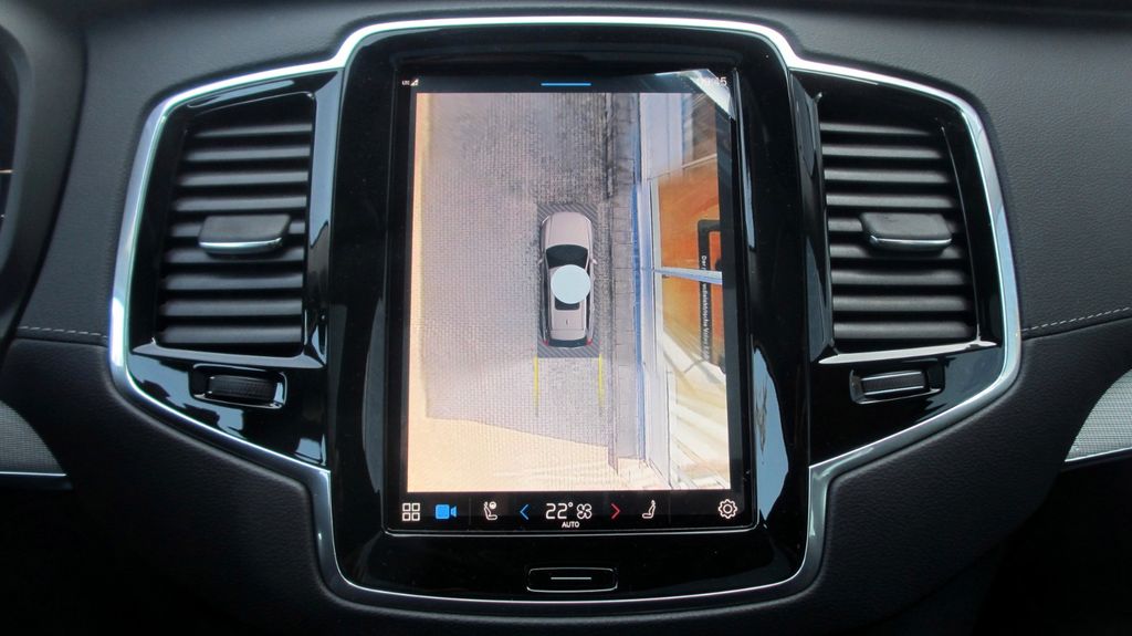 Volvo XC90 2025