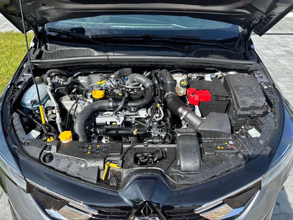 Mitsubishi Colt 2025