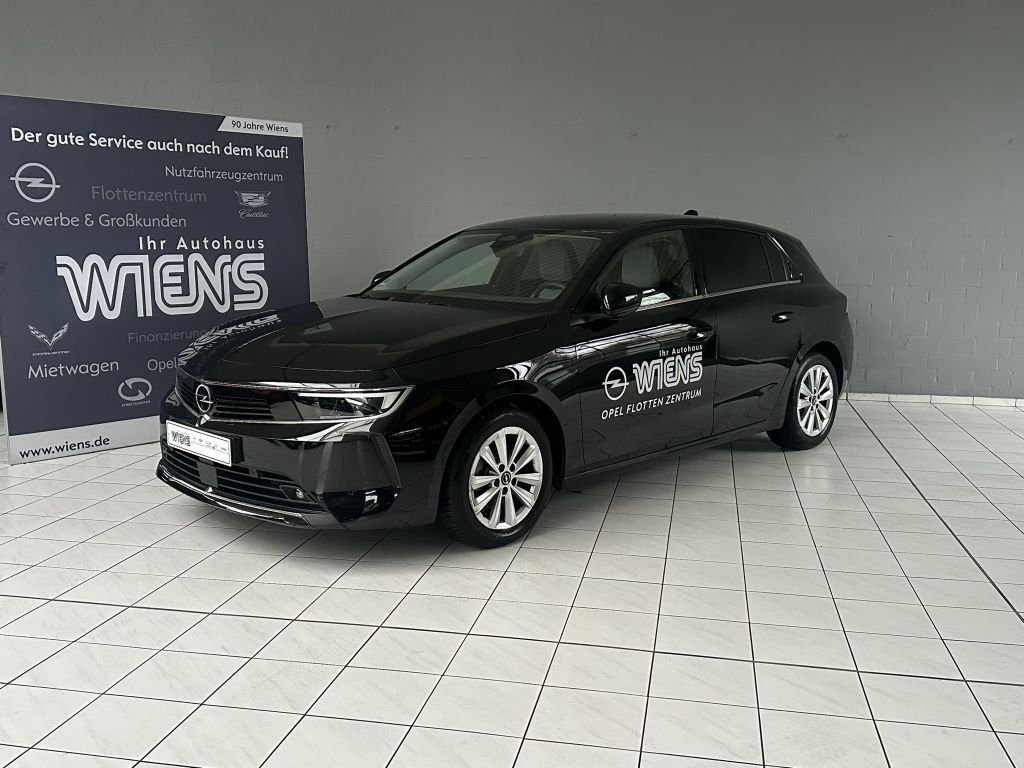 Opel Astra 2022