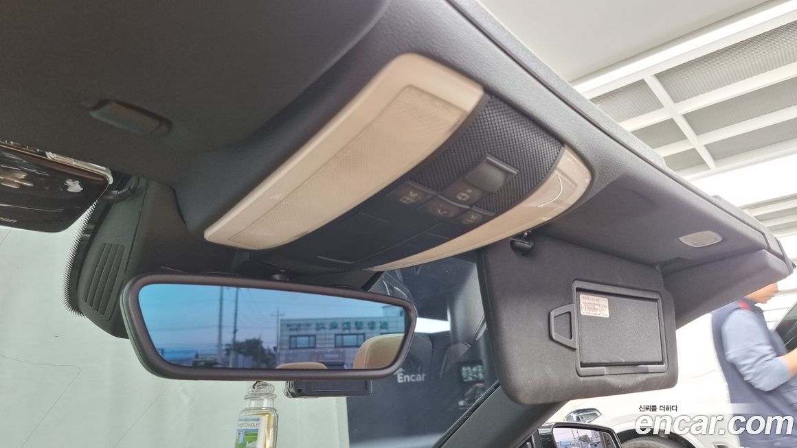 Mercedes-Benz E-Class 2012