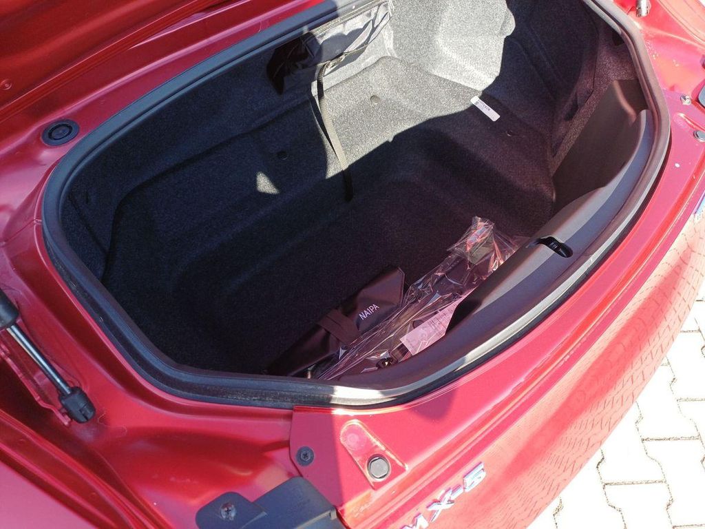 Mazda MX-5 2025