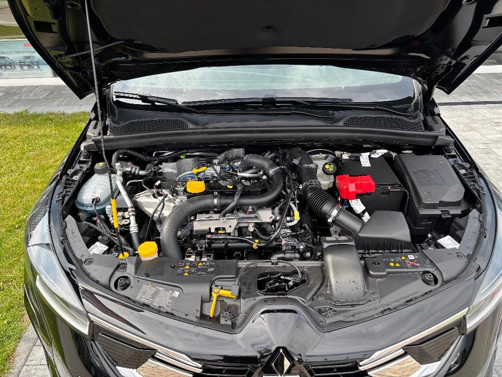 Mitsubishi Colt 2025