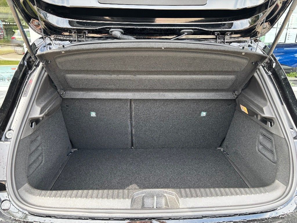 Mitsubishi Colt 2025