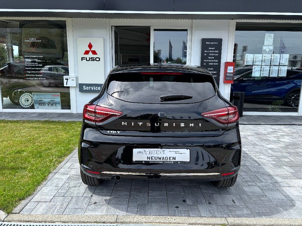 Mitsubishi Colt 2025